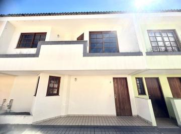 Casa · 140m² · 3 Quartos · 2 Vagas · Sobrado para Locação com 3 Quartos e 2 Vagas – Parolin/Água Verde