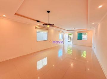 5b0b6f9dbf4473dc16d9681bf452f9d286dd11a9 · Casa dentro de associação com 4 suítes à venda São Francisco - Niterói/RJ