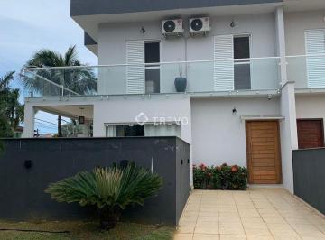 vwyhzc2owmyzjazmjgymjk5_md · Casa à venda em Bertioga.