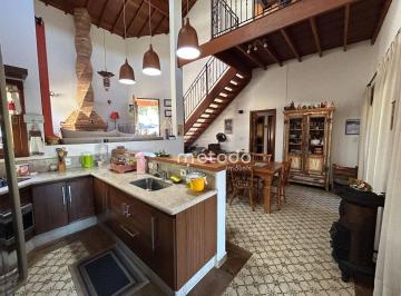 6cbcc25037b9b1730aba9f91da7b47c61b064b31 · Casa com 3 quartos à venda, 292 m² por R$ 1.800.000 - Condomínio Residencial Alpes de Guararema - Gu