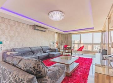 Apartamento · 249m² · 4 Quartos · Apartamento à venda - no Centro