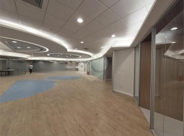 Comercial · 2641m² · 50 Vagas · Salão Comercial à venda em Santana - SP