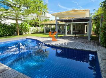 Foto 01 · Casa de Luxo em Condomínio à Venda em Busca Vida, Camaçari-BA: 4 Quartos, 2 Suítes, 2 Salas, 5 Banhe