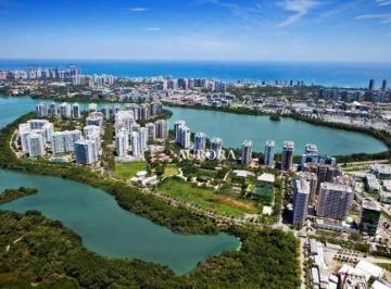 7f98330cb742d526555e6c5dbf5cda1d030bb8ce · O Majestic é composto por 8 blocos residenciais com área total de 28 mil m² com 560 unidades dividid