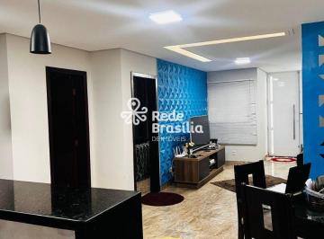 Casa · 330m² · 3 Quartos · 2 Vagas · QE 56 - Casa sobrado com 3 quartos - 1 suíte - aceita financiamento e FGTS - Guará II