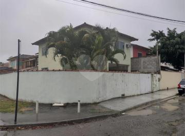 9f7a98a8832cf3a7faefb83de016810f5f8b8016 · Casa com 3 dormitórios à venda, 130 m² por R$ 850.000,00 - Itaipu - Niterói/RJ
