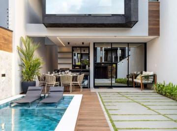 Casa de 4 quartos, Eusébio · Duplex de Luxo no Eusébio, Rua Privativa, 144m2, 4 Suítes, Varanda Gourmet, Amplo Terreno, 3 Vagas.