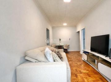 Apartamento · 66m² · 2 Quartos · Excelente apartamento localizado na Avenida Assis Brasil, bairro São João, ao lado do Bourbon.