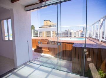 Apartamento · 161m² · 3 Quartos · 2 Vagas · Cobertura de 161m² com 3 quartos no Centro