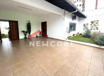 Casa · 221m² · 3 Quartos · 2 Vagas · Casa em Rua Bom Jesus de Pirapora - Jardim Petrópolis - Jundiaí/SP