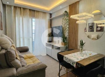 Apartamento · 44m² · 2 Quartos · 1 Vaga · Apê 44m², 2 dorm, sol da manhã e planejados