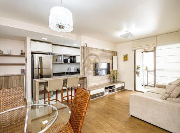 Apartamento · 69m² · 2 Quartos · 1 Vaga · Apartamento semimobiliado à venda no Champagnat co