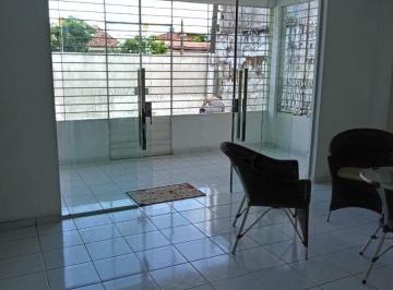 Casa de 4 quartos, Olinda · Casa em Olinda 4qts (Suite master) bem localizada.