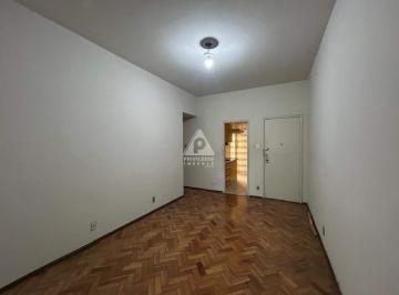 Apartamento · 69m² · 2 Quartos · 1 Vaga · Oportunidade Imperdível na Saens Peña: 2 Quartos com Vaga na Escritura!