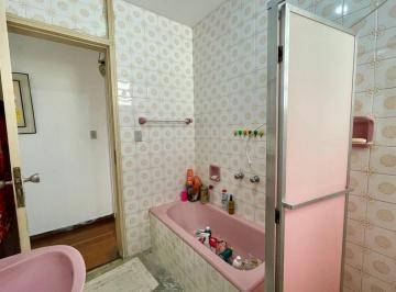 Apartamento · 110m² · 3 Quartos · Apartamento à Venda - Centro, 3 Quartos, 110 m2