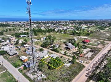 Terreno · 300m² · Terreno à venda de frente para a Interpraias em Balneário Gaivota SC próximo ao mar