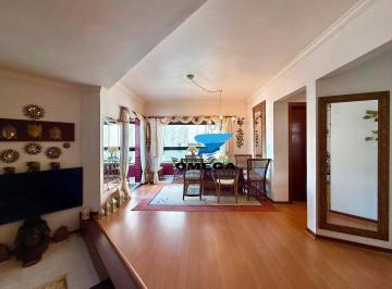f0068de3a9142ef8130756827e12c51a2b8de901 · Apartamento reformado à venda na Praia das Pitangueiras no Guarujá I Omega Imoveis