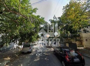 1e7222994b4dd1017f7313da2c8d840af6bcc370 · Prédio a venda no Centro de Niterói
