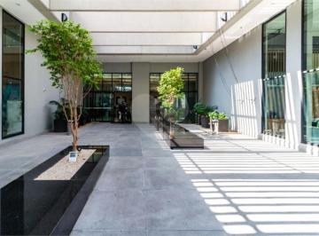 Comercial · 400m² · 1 Vaga · Salas à venda em Vila cláudia - SP