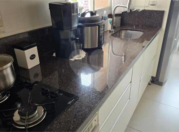 Apartamento de 2 quartos, Curitiba · APARTAMENTO MODERNO COM SACADA E CHURRASQUEIRA | IDEAL PARA MORAR OU INVESTIR