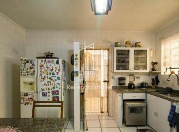 Casa · 209m² · 3 Quartos · 3 Vagas · SOBRADO RESIDENCIAL DE 209M² POSSUI 3 DORMITÓRIOS, 1 BANHEIRO E 3 VAGAS Á VENDA NA REGIÃO DO SACOMÃ
