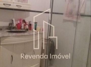 Apartamento · 256m² · 3 Quartos · Apartamento à venda no Centro de Santo André-SP: 3 quartos, 1 suíte, 1 banheiro, 256 m² de área. Ven