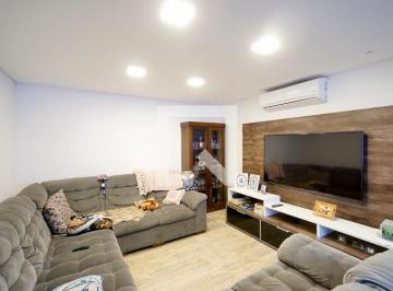 Casa · 380m² · 3 Quartos · 2 Vagas · Casa à Venda - Penha de França, 3 Quartos, 380 m2