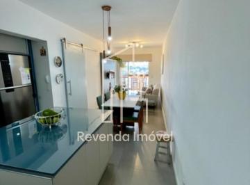 Apartamento · 70m² · 2 Quartos · 2 Vagas · Exclusivo apartamento a venda rua Araguaia com vagas fixas determinadas e varanda com churrasqueira.
