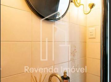 Casa · 150m² · 4 Quartos · 2 Vagas · Sobrado à venda na Vila Carrão, São Paulo-SP: 4 quartos, 1 suíte, 3 banheiros, 2 vagas - 150m² de ár