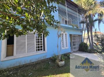 Foto 01 · Imperdível oportunidade: Casa de 6 quartos no Parque Santa Fé, Porto Alegre-RS com 2 suítes e 246m² 