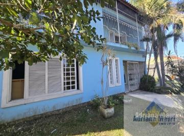 Foto 01 · Imperdível oportunidade: Casa de 6 quartos no Parque Santa Fé, Porto Alegre-RS com 2 suítes e 246m²