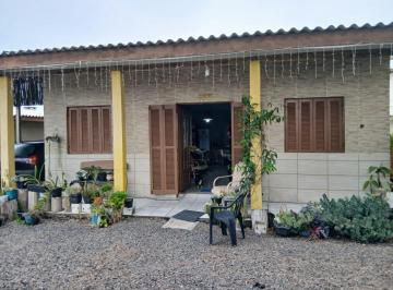Casa · 3 Quartos · 1 Vaga · 
                                CASA FRENTE PARA AVENIDA
                            