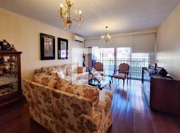 Apartamento · 211m² · 4 Quartos · 1 Vaga · Apartamento à Venda - Icaraí, 4 Quartos, 211 m² - Niterói