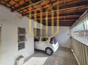 Casa com potencial comercial no Bairro Grande – Terceiro Início da Rua Rio dos Peixes · Casa com potencial comercial no Bairro Grande – Terceiro Início da Rua Rio dos Peixes
