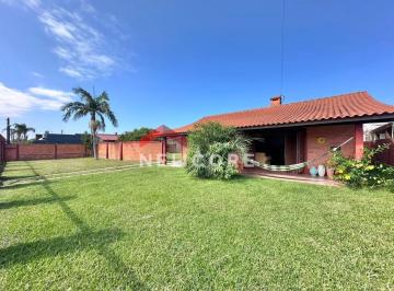 Casa · 200m² · 5 Quartos · 3 Vagas · Casa em Rua Marau - Centro - Imbé/RS