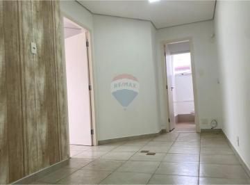 Comercial · 64m² · 1 Vaga · RE/MAX Aluga Sala Comercial no Centro de SP, Ótima Localização!