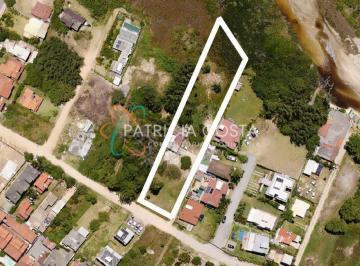 Terreno · 3875m² · Terreno de 3.875 m² à Venda na Praia da Barra – Alto Potencial Garopaba/SC