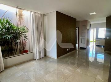 Casa · 99m² · 2 Quartos · 2 Vagas · Casa com suíte e móveis planejados no Loteamento Dullius