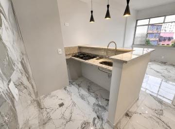Apartamento · 28m² · 1 Quarto - JUAN DIAS CORRETOR · Imperdível conjugadão no coração do Centro. Totalmente reformado, desocupado, podendo dividir. Veja!
