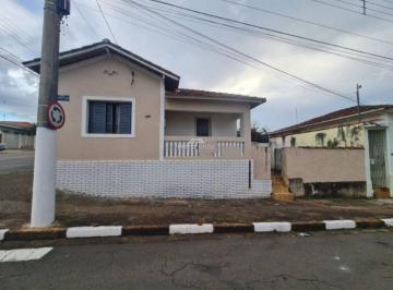 Casa · 3 Quartos · 1 Vaga · CASA EM GUAXUPÉ - CENTRO