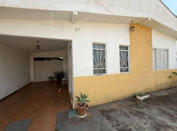Casa · 252m² · 3 Quartos · 2 Vagas · CASA NA VILA CONCEIÇÃO - GUAXUPÉ