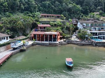Casa · 709m² · 10 Quartos · Residência de Alto Padrão com 9 Suítes e Vista Mar - Angra dos Reis/RJ