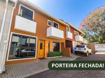 Casa de 3 quartos, Curitiba · Lindo sobrado 3 quartos, mobília completa, a 1 min do Parque Tanguá.