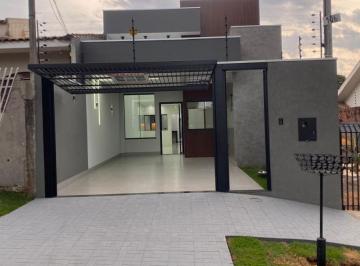 Casa de 3 quartos, Maringá · Casa no Jardim Novo Oasis