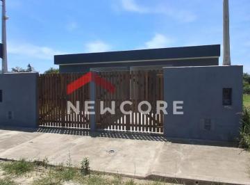 Casa · 70m² · 2 Quartos · 2 Vagas · Casa em  Rua Valderes Diamantino - Estância Santa Izabel - Peruíbe/SP