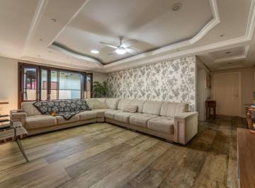 Casa · 450m² · 4 Quartos · 2 Vagas · Casa com 4 quartos,1 Suite, 2 vagas e 450m² à venda em Sarandi.