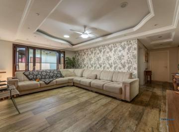 Casa · 450m² · 4 Quartos · 2 Vagas · Casa com 4 quartos,1 Suite, 2 vagas e 450m² à venda em Sarandi.