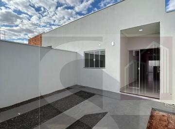 202604060911465113.jpeg · Casa para Venda em Uberlândia, Laranjeiras, 2 dormitórios, 1 suíte, 2 banheiros, 2 vagas