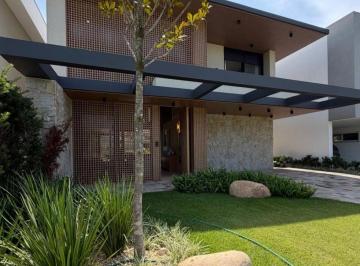 Casa de 4 quartos, Arujá · Casa Alto Padrão em Condomínio Arujá