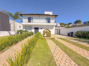 8a0f6f515f5c6301e111a6c35b61d05924c7be41 · CASA EM CONDOMÍNIO CLUBE – SOFISTICAÇÃO, CONFORTO E VISTA PERMANENTE PARA O LAGO